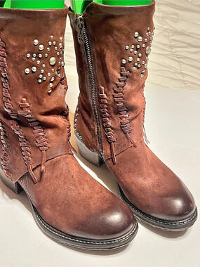 A.S.98 Women's Brown Studded Moto Boots. Size 7.